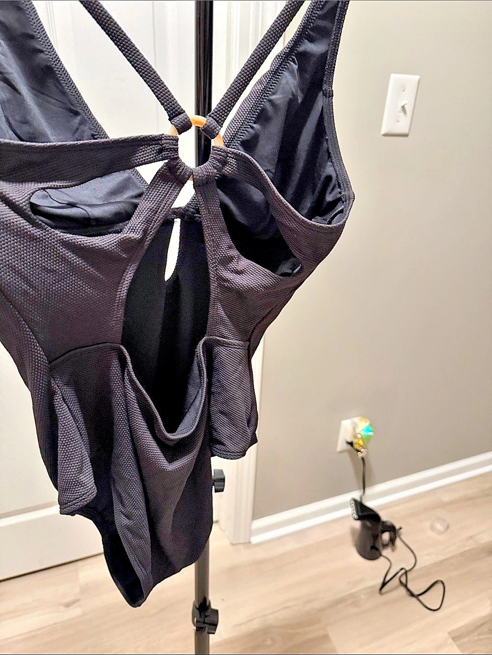 CUPSHE Black One-Piece Swimsuit NWT - Picture 2 of 4